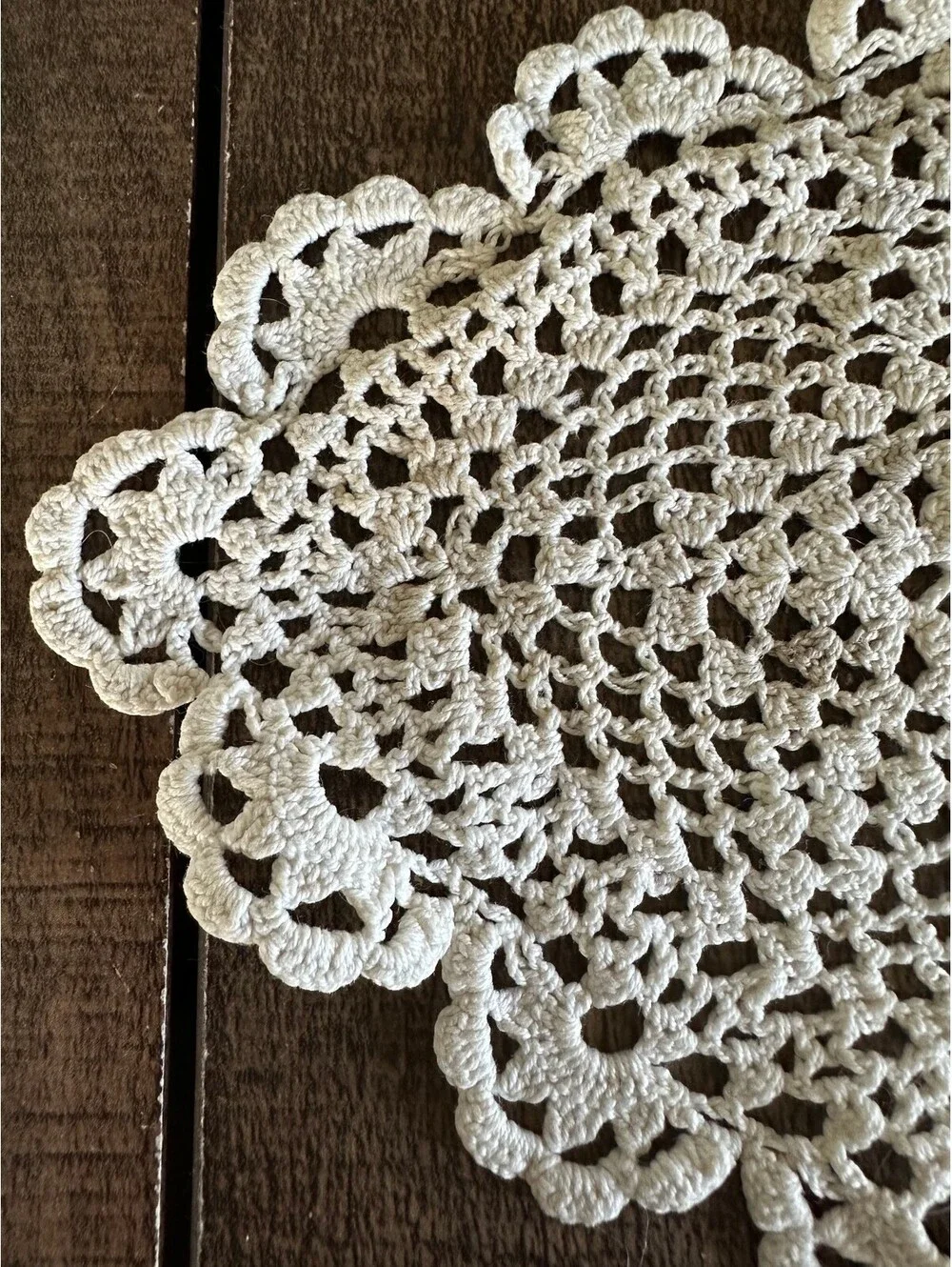 Hand Crocheted Oval Doily Ivory Floral Scalloped Lace Table Mat 12x6